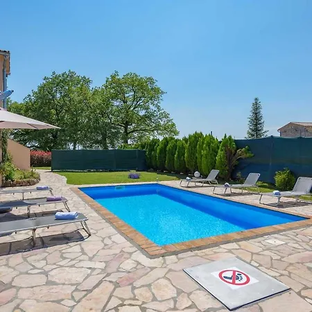 Ferienhaus Sadina Basici