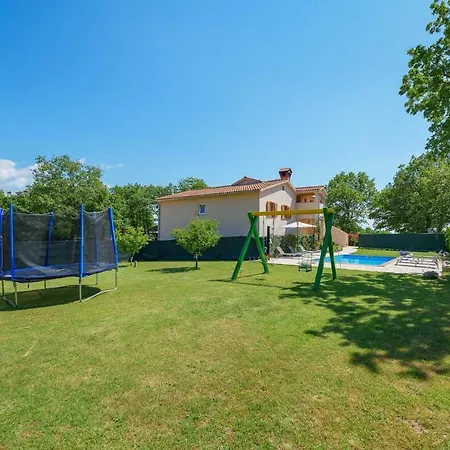 Sadina Holiday home