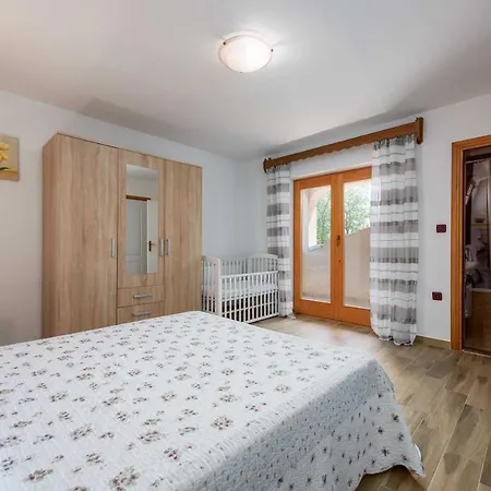 Holiday home Sadina