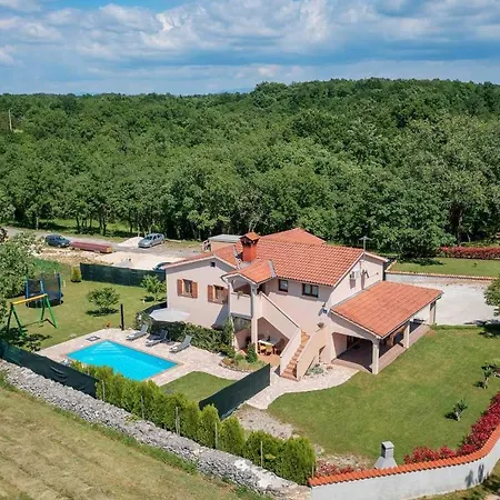 Sadina Holiday home *